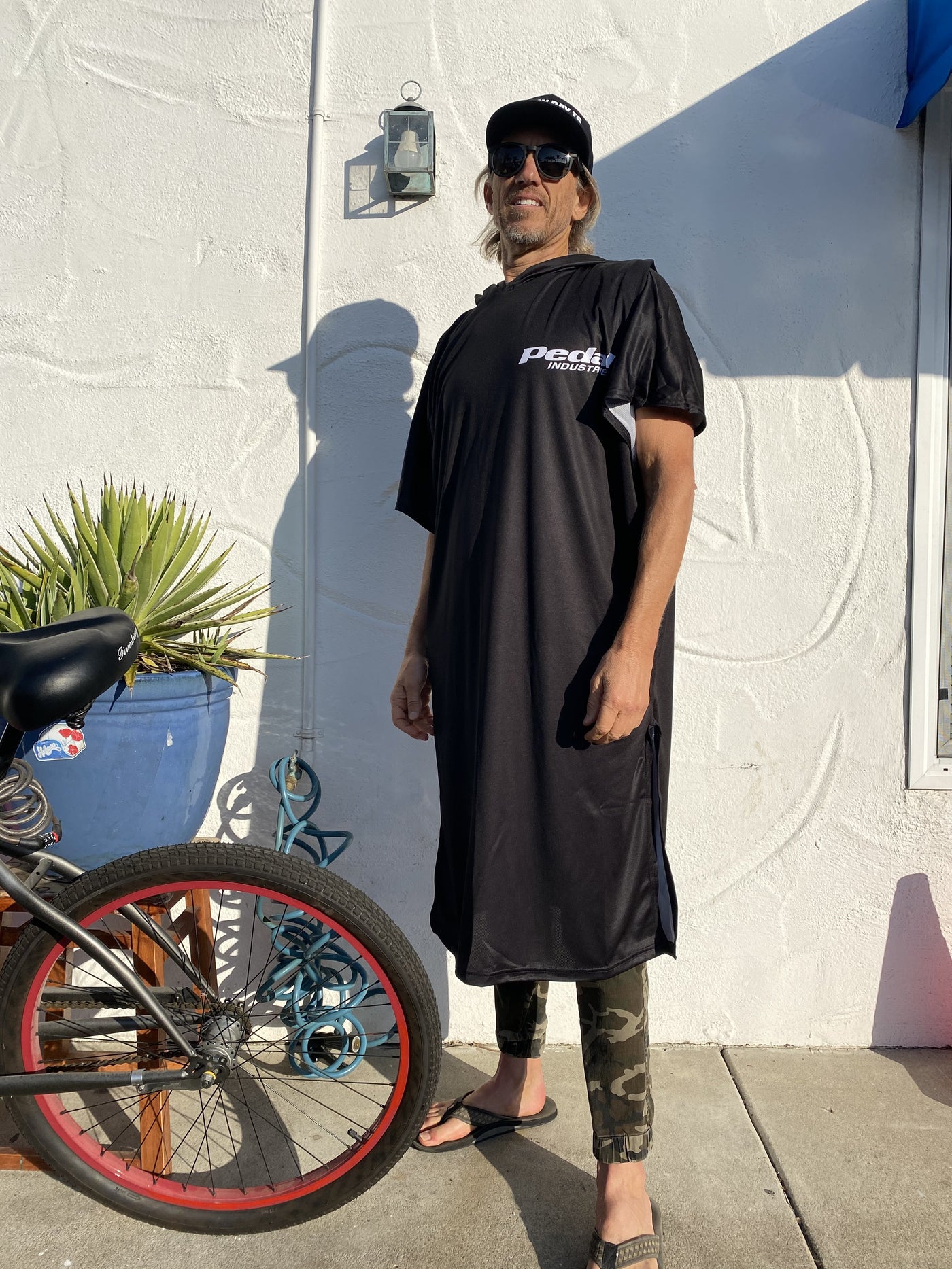 Basic Black THE CHANGING PONCHO ISD
